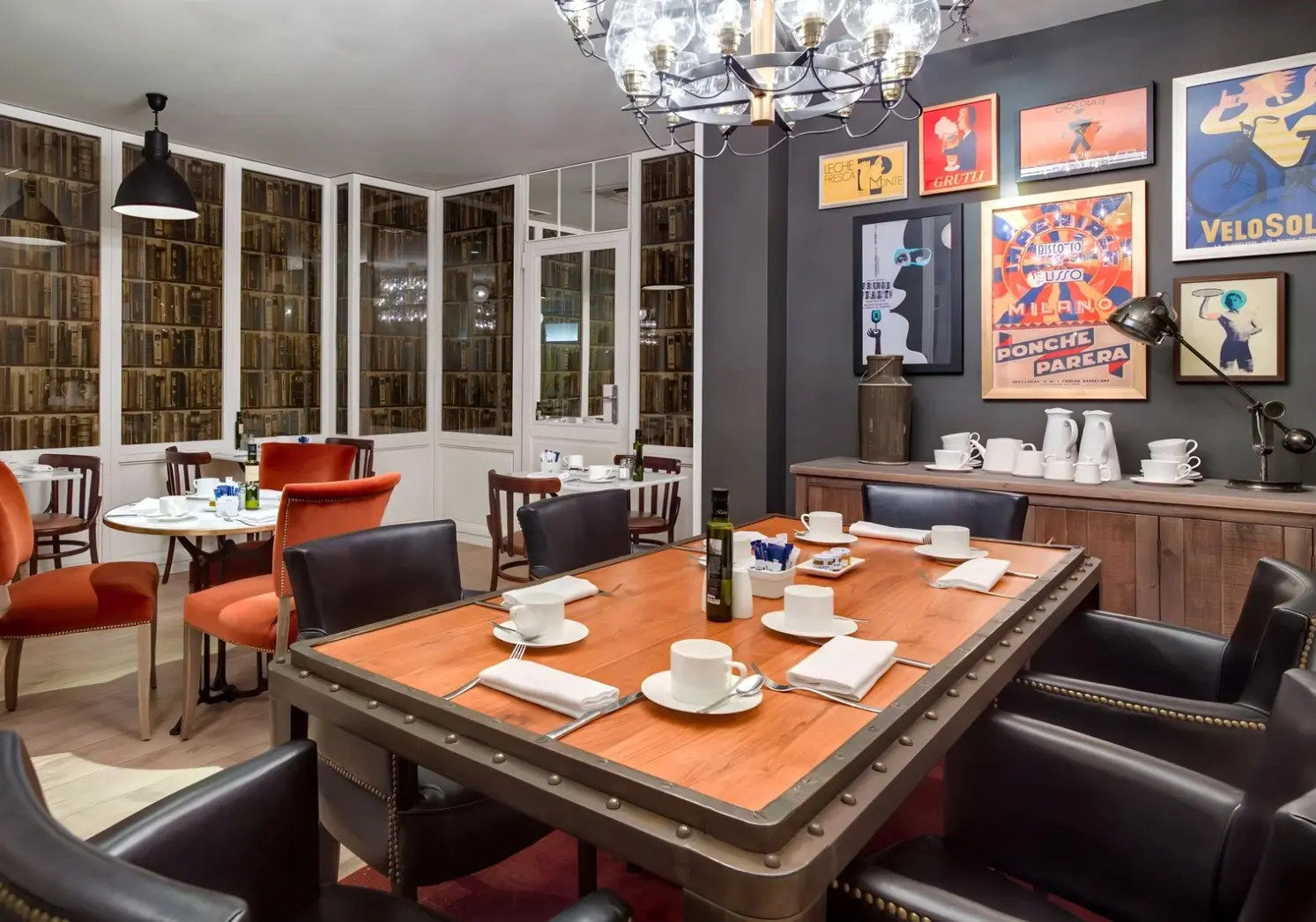 Restauracja i jedzenie w hotelu H10 Montcada Boutique