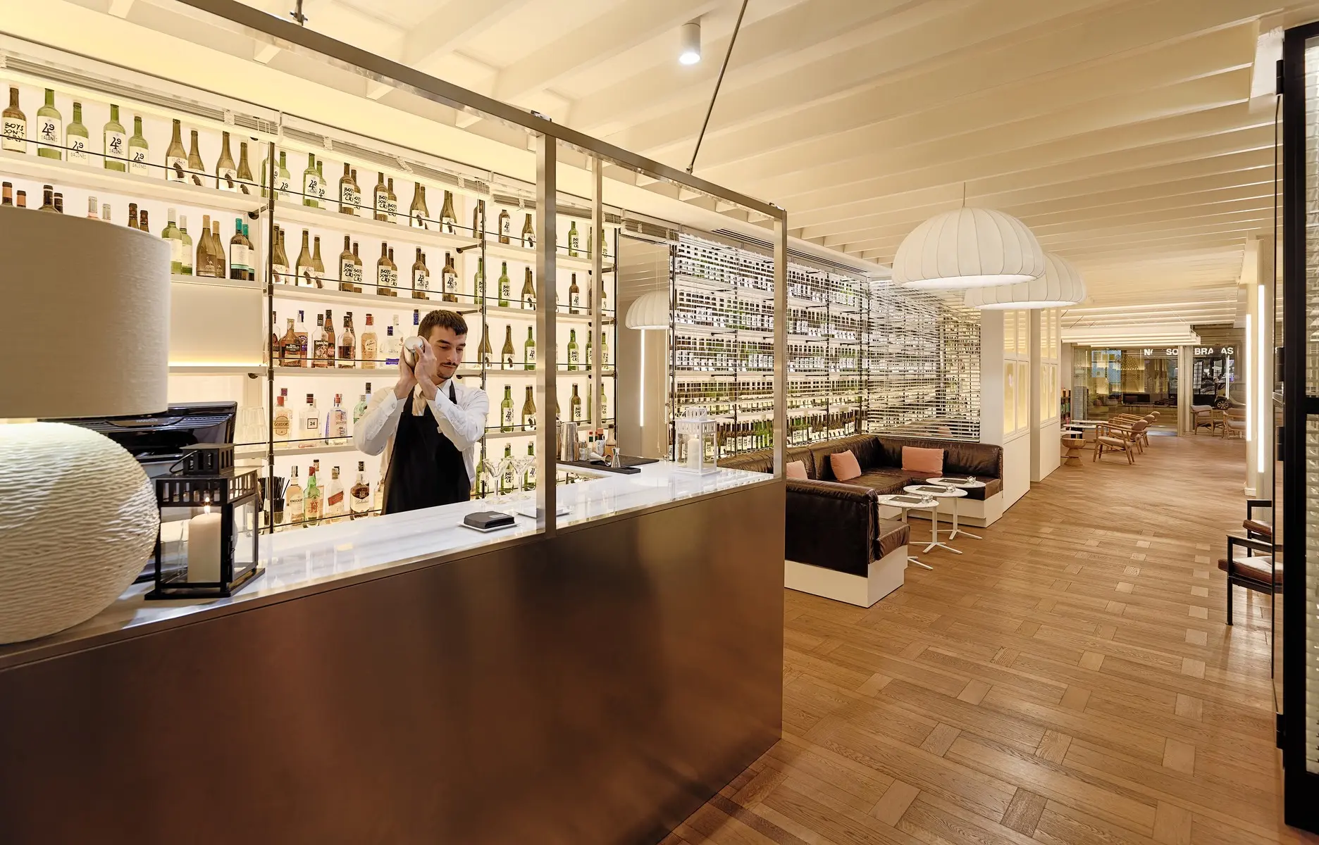Lobby hotelu H10 Universitat