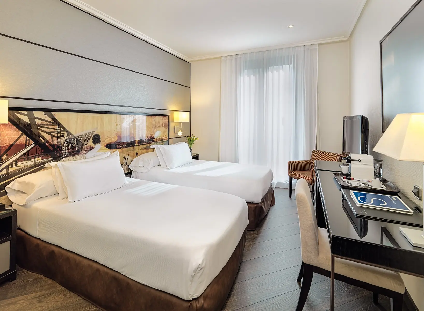 Pokój w hotelu H10 Universitat