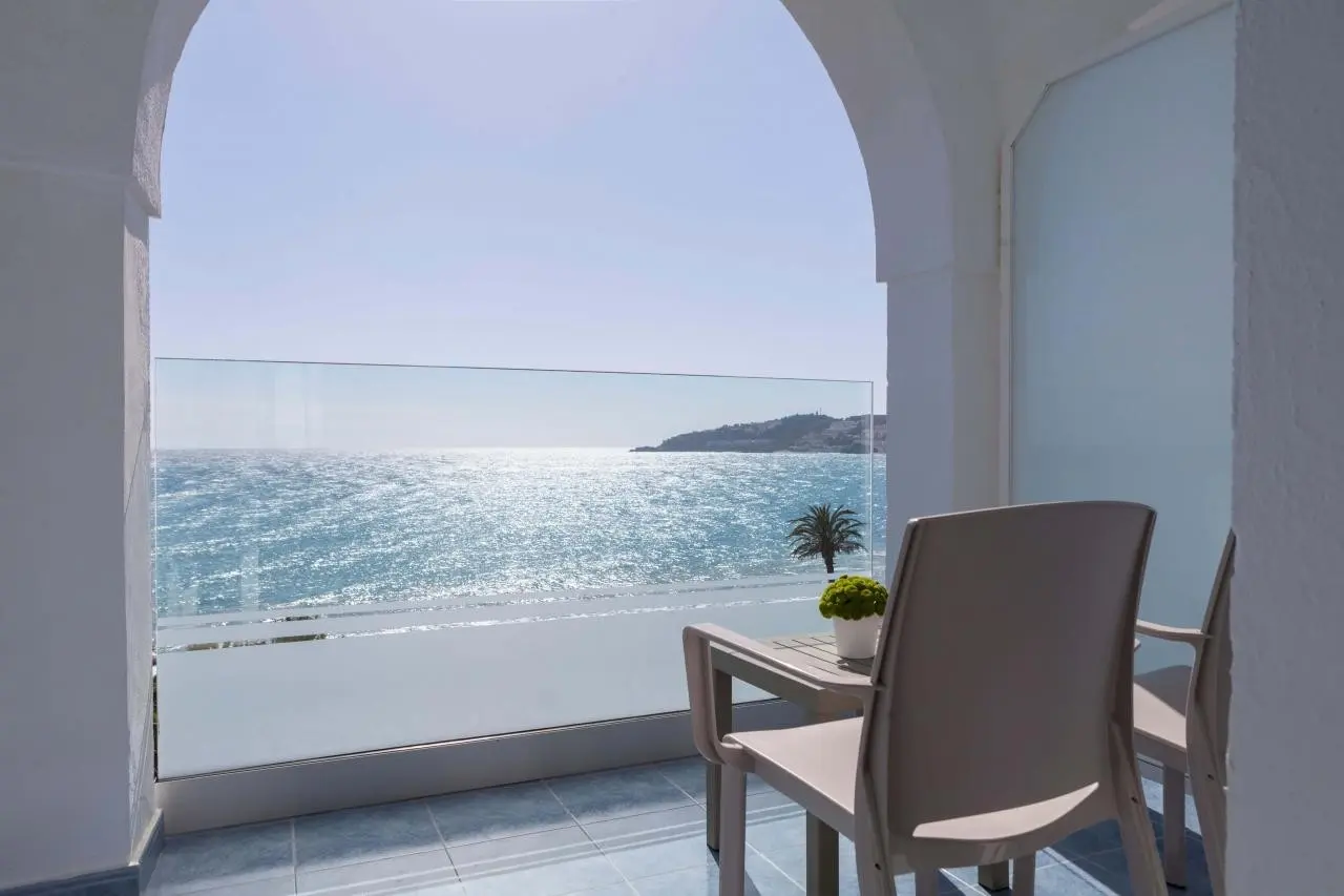 Helios Costa Tropical — HELIOS COSTA TROPICAL