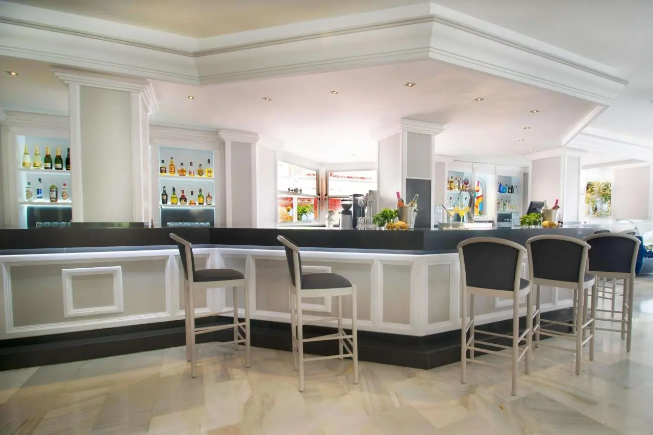 Helios Costa Tropical — HELIOS COSTA TROPICAL