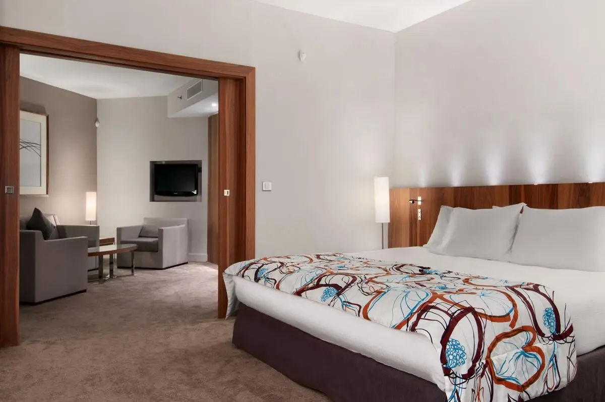 Hilton Malta — HILTON MALTA