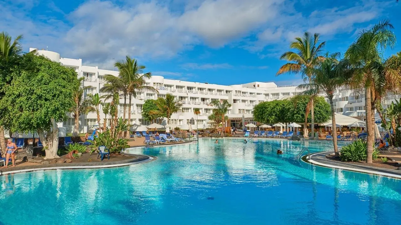 Hipotels La Geria — HIPOTELS LA GERIA