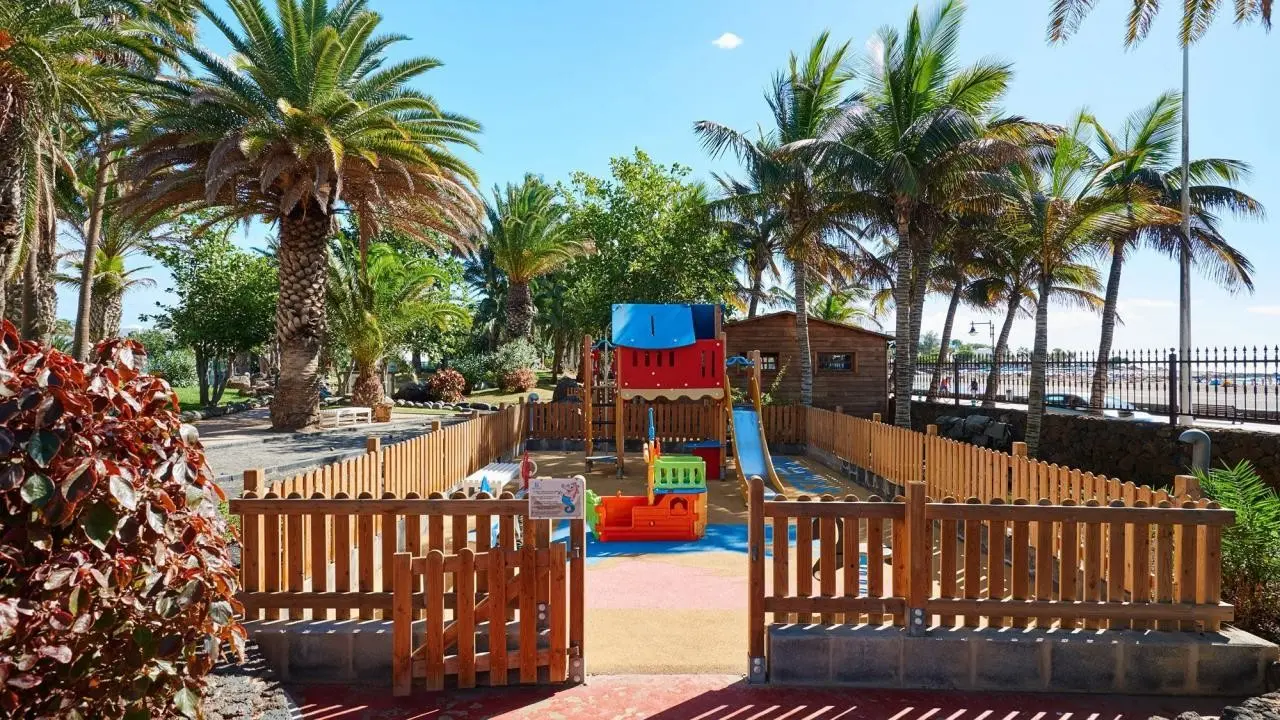 Hipotels La Geria — HIPOTELS LA GERIA