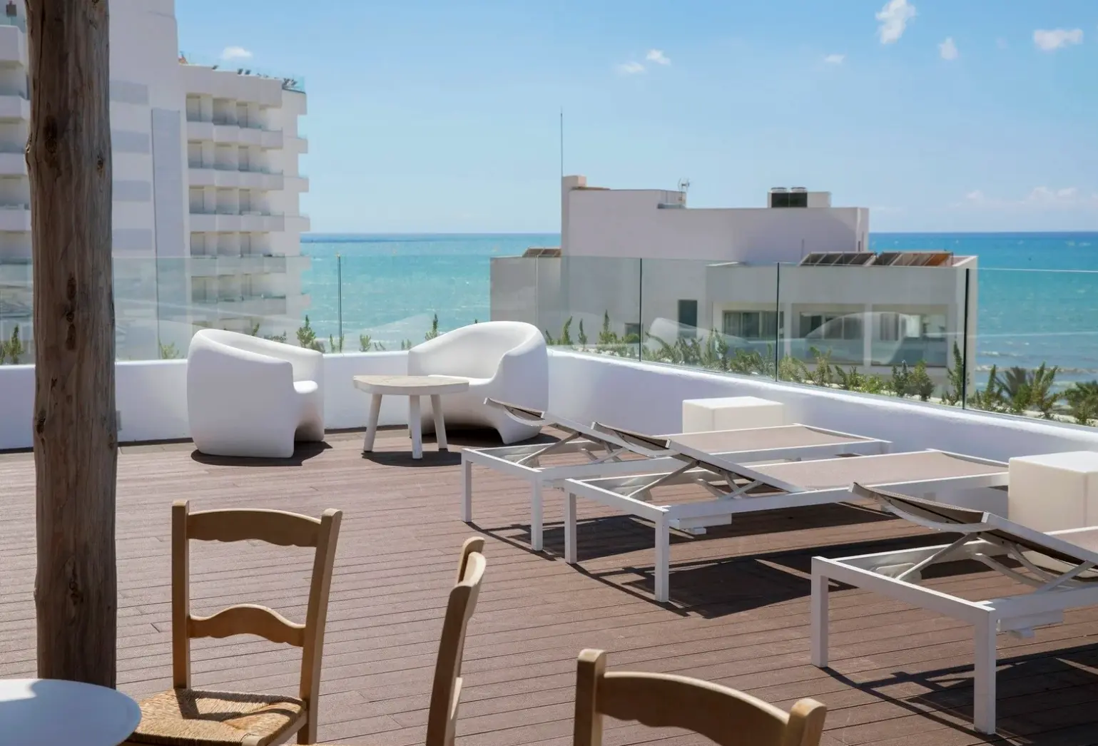 Widok z hotelu HM Balanguera Beach – Adults Only