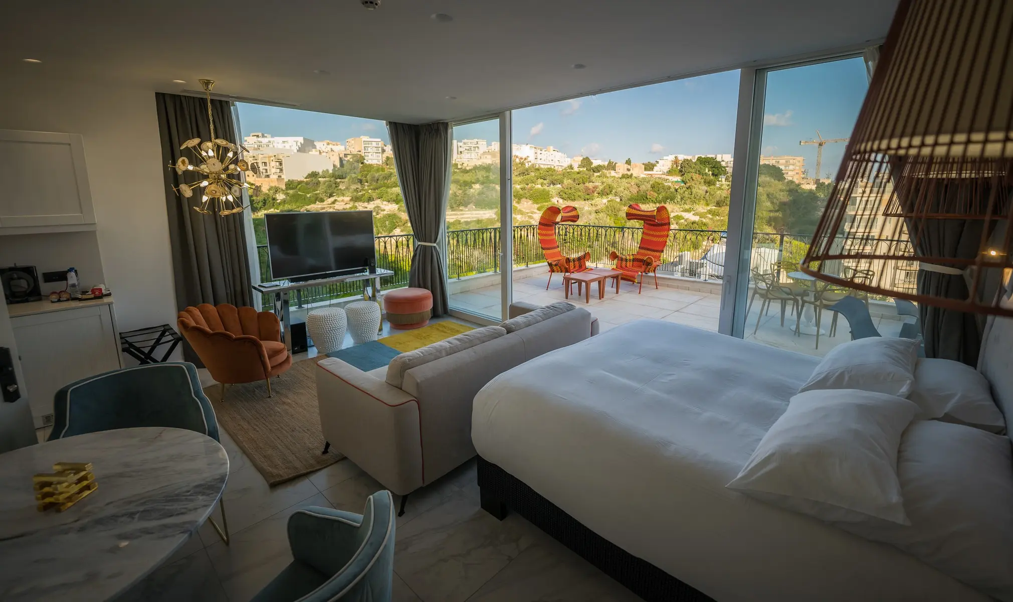 Holm Boutique & Spa — HOLM BOUTIQUE AND SPA