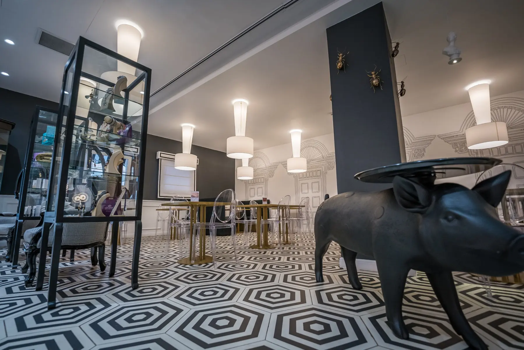 Holm Boutique & Spa — HOLM BOUTIQUE AND SPA