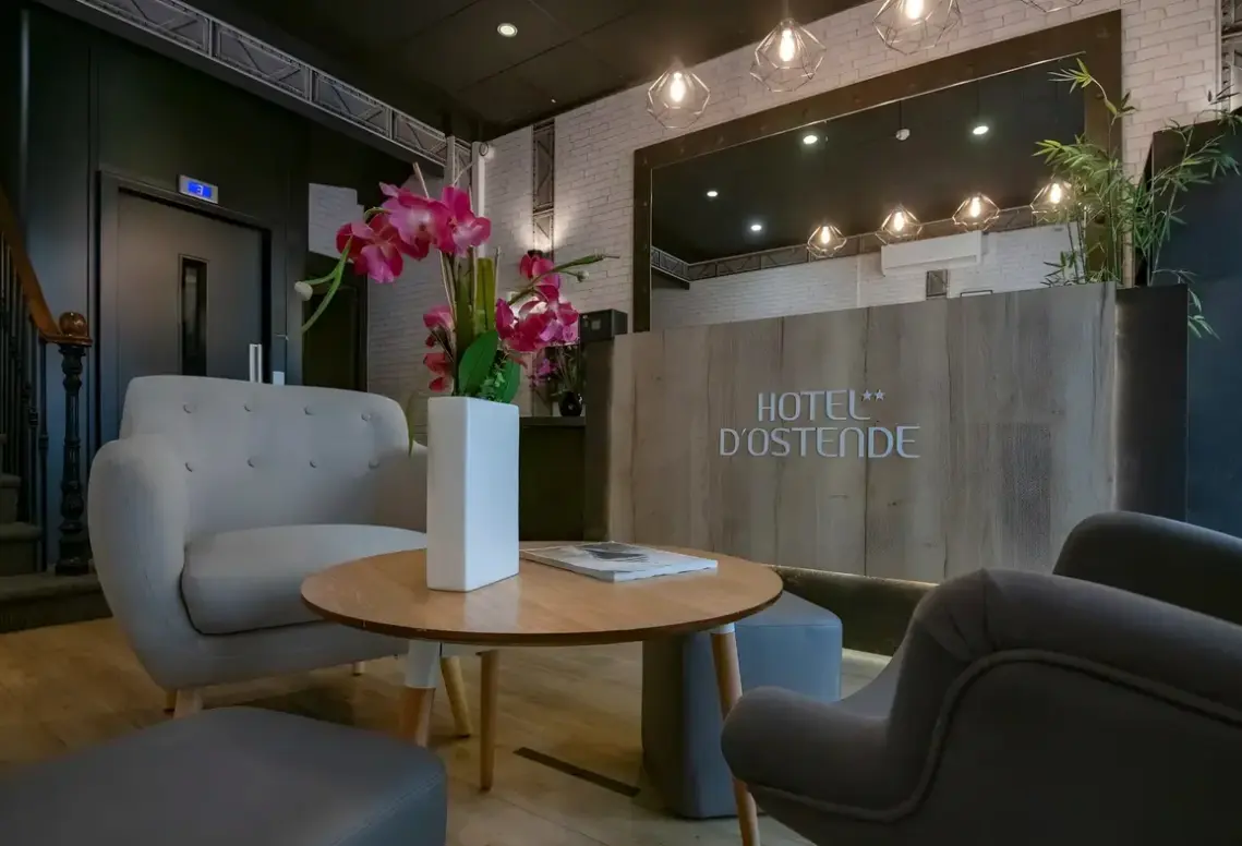 Lobby hotelu Hôtel D Ostende