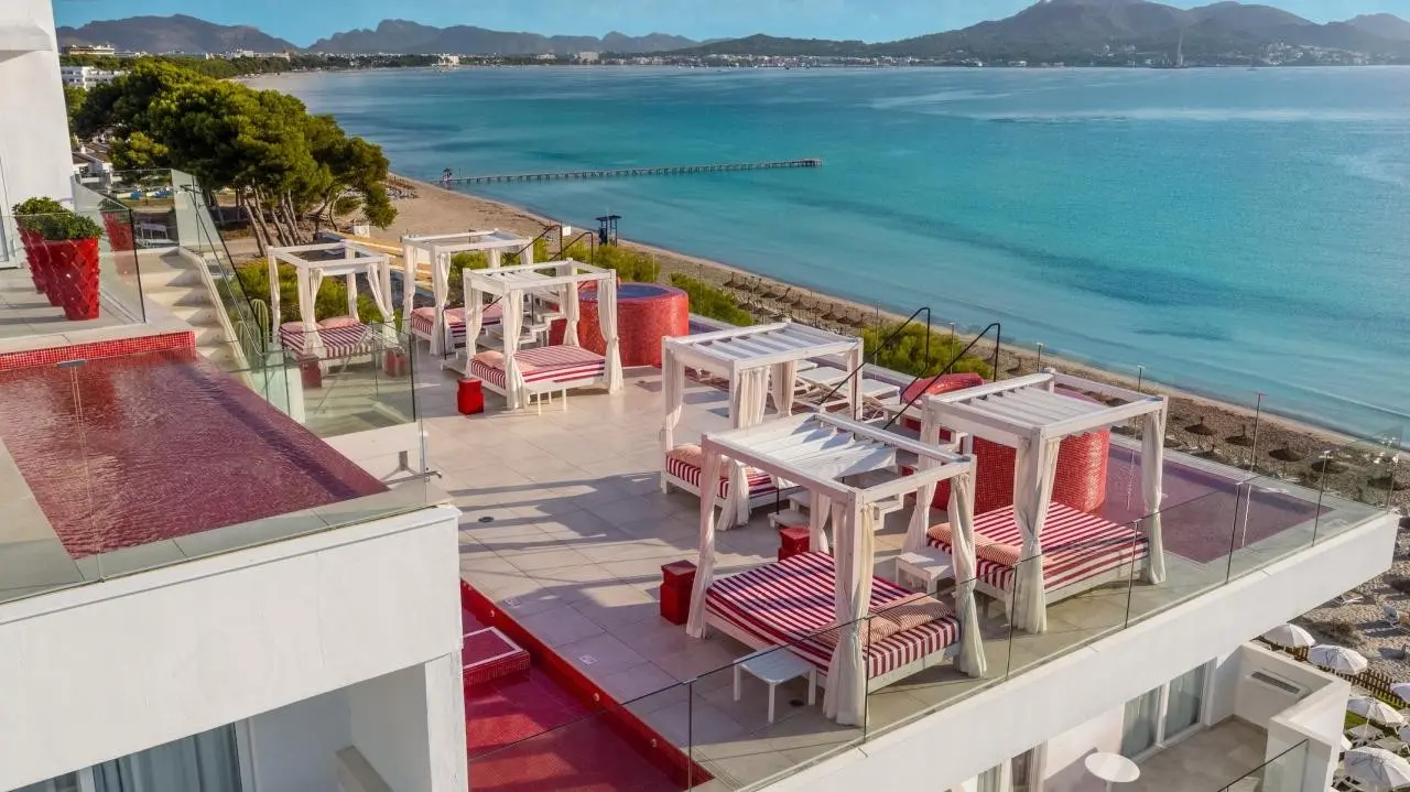 Basen w hotelu Iberostar Alcudia Park