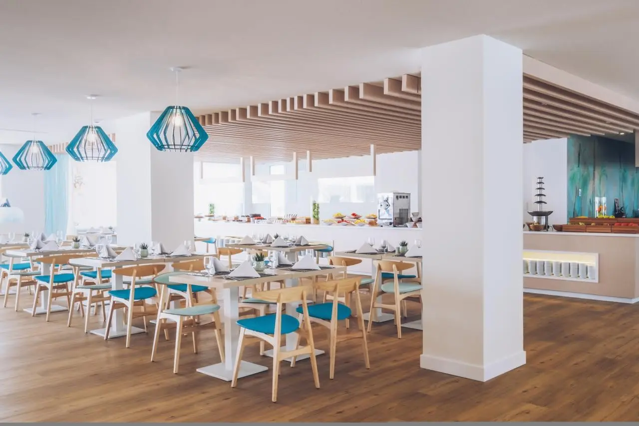 Restauracja i jedzenie w hotelu Iberostar Alcudia Park
