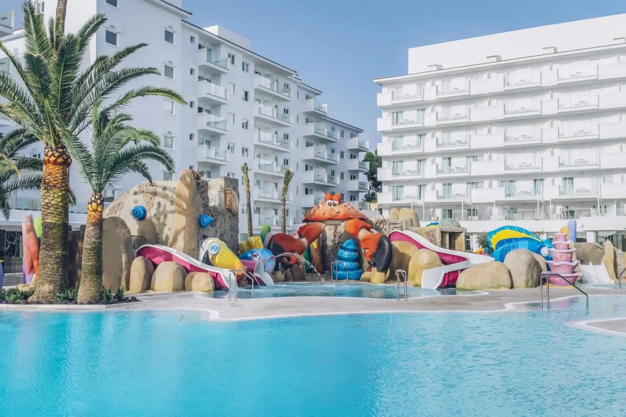 Basen w hotelu Iberostar Alcudia Park