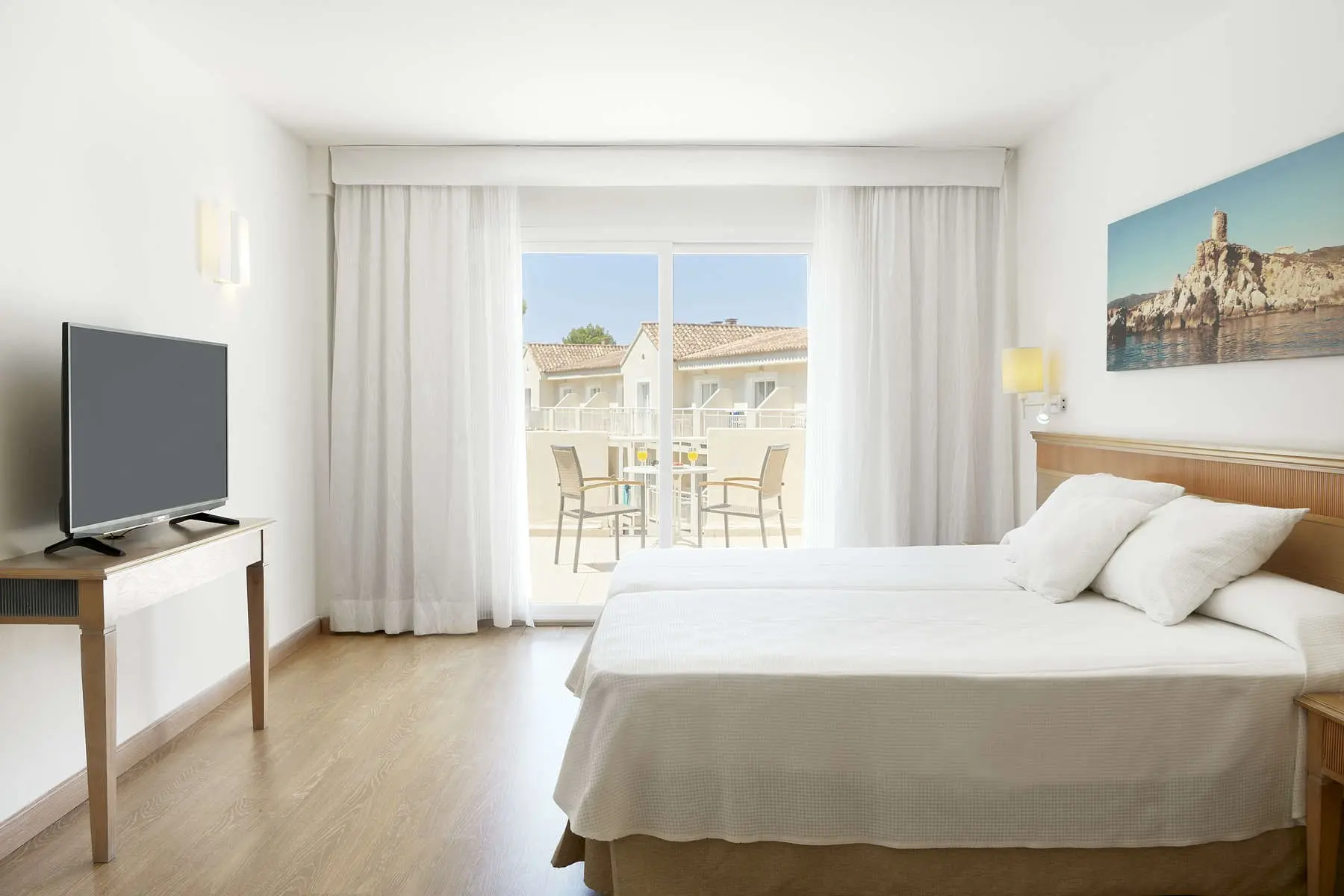 Iberostar Waves Club Cala Barca — IBEROSTAR WAVES CLUB CALA BARCA