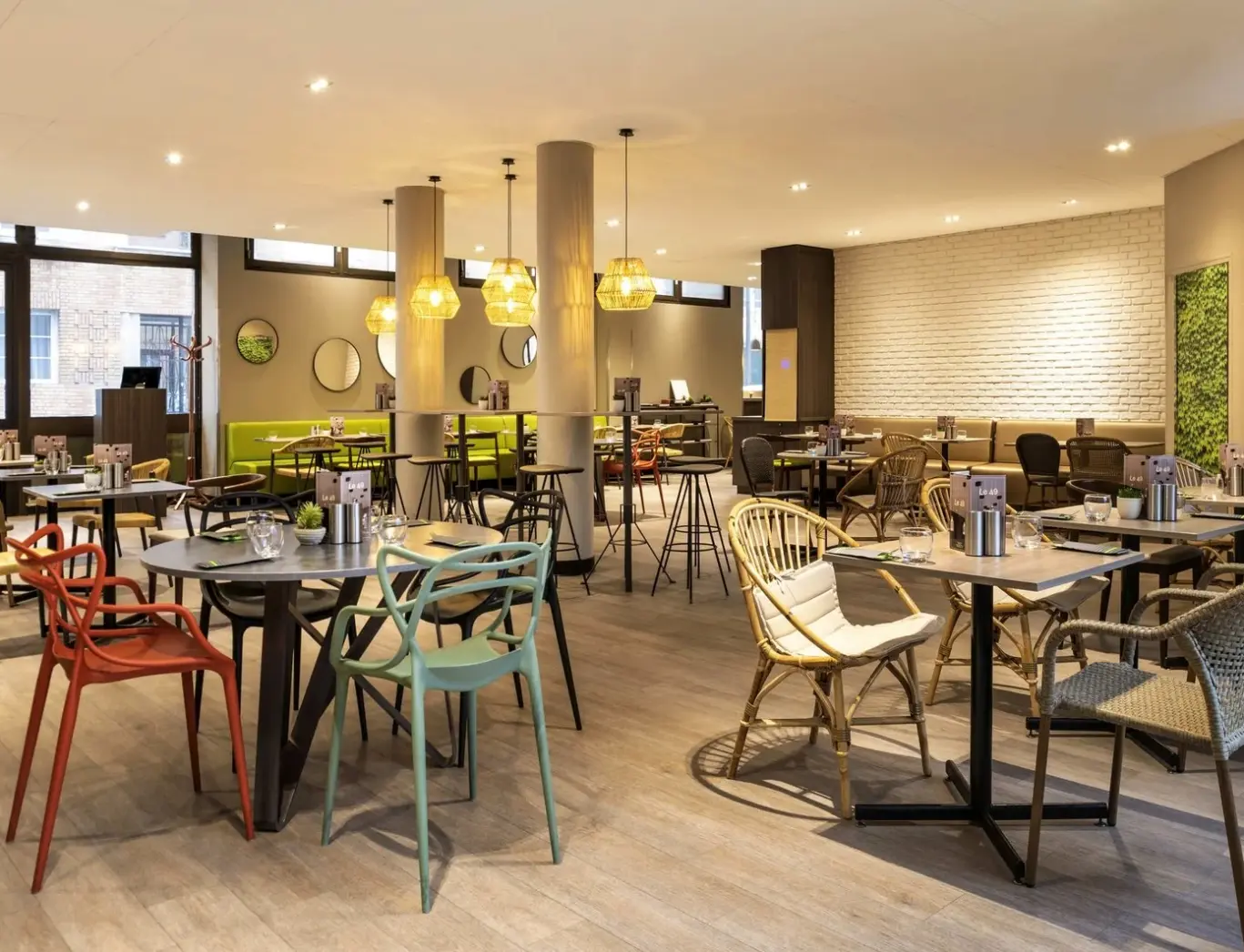 Restauracja i jedzenie w hotelu ibis Paris Alésia Montparnasse 14ème