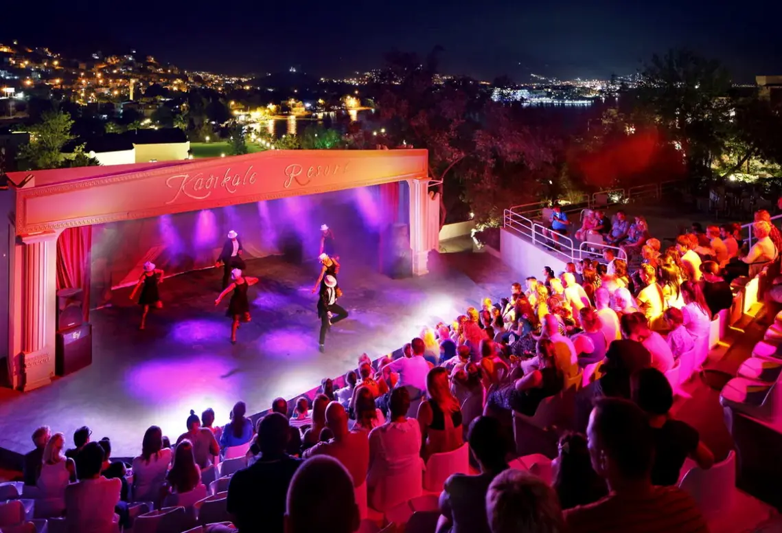 Widok z hotelu Kadikale Resort Spa & Wellness