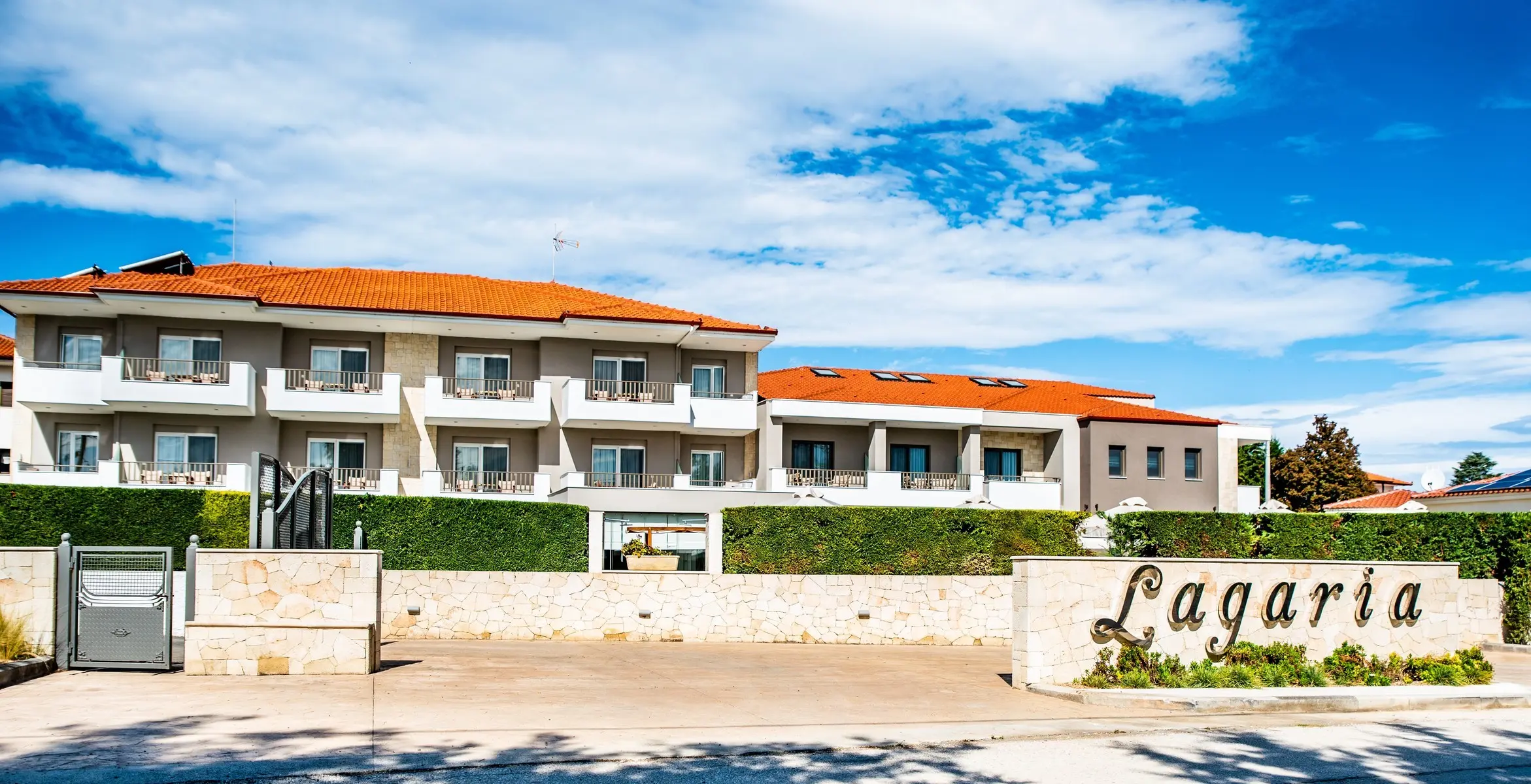 Obiekt hotelu Lagaria Hotel & Apartments