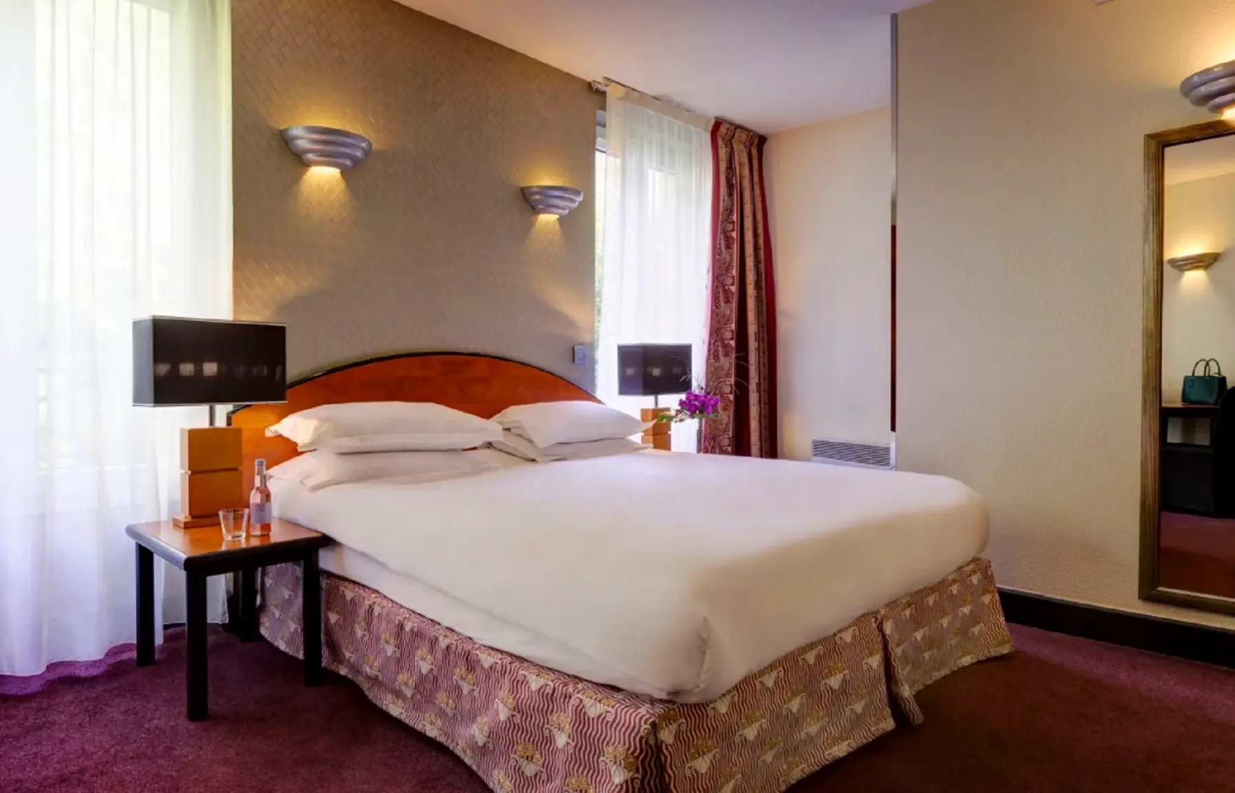 Pokój w hotelu Le Patio Bastille