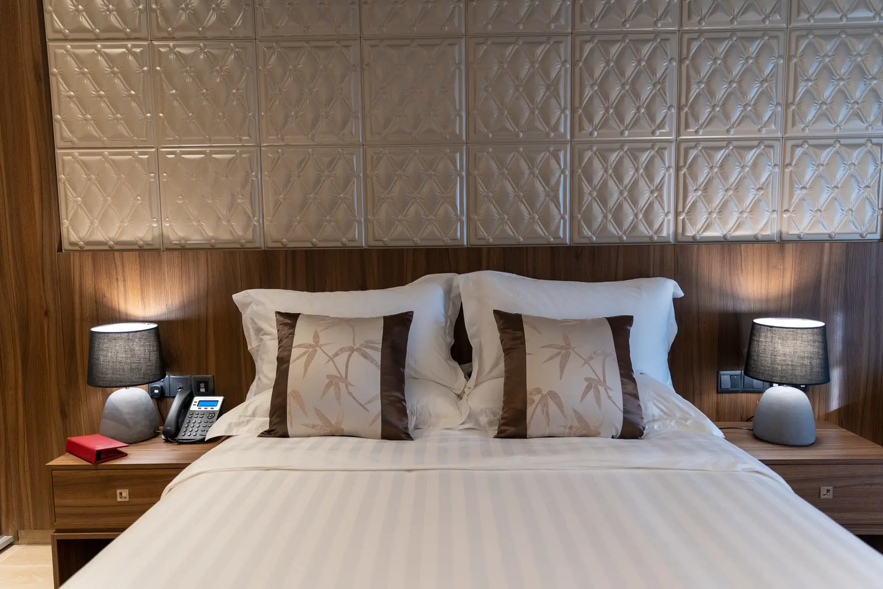 Leonardo Boutique Hotel — LEONARDO BOUTIQUE HOTEL LARNACA