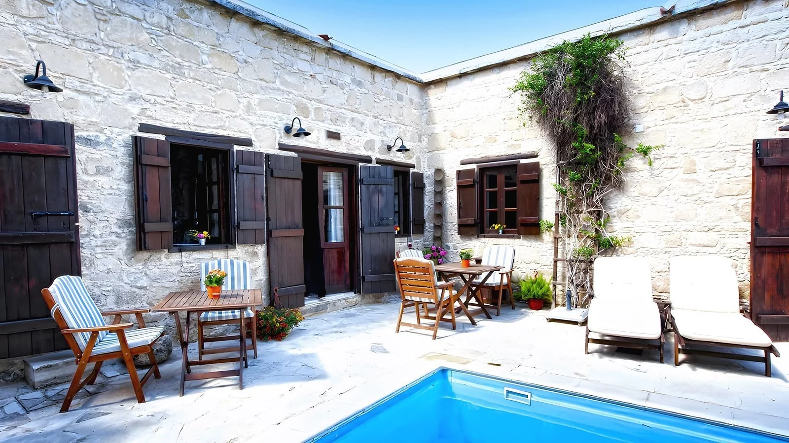 Hotel Leonidas Village Houses w Cypr - oferta last minute