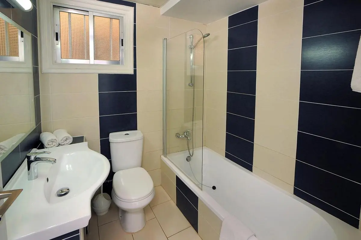 Mayfair Hotel & Gardens — MAYFAIR GARDENS