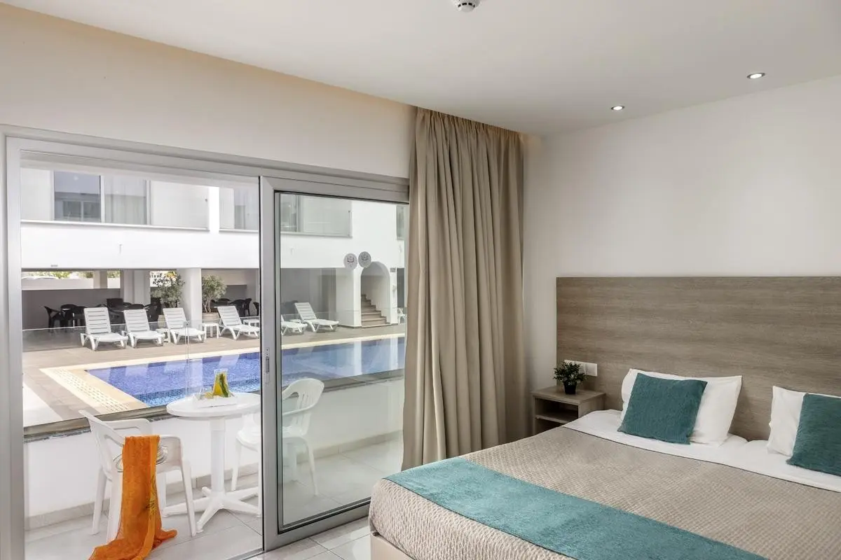 Milea Hotel — MILEA