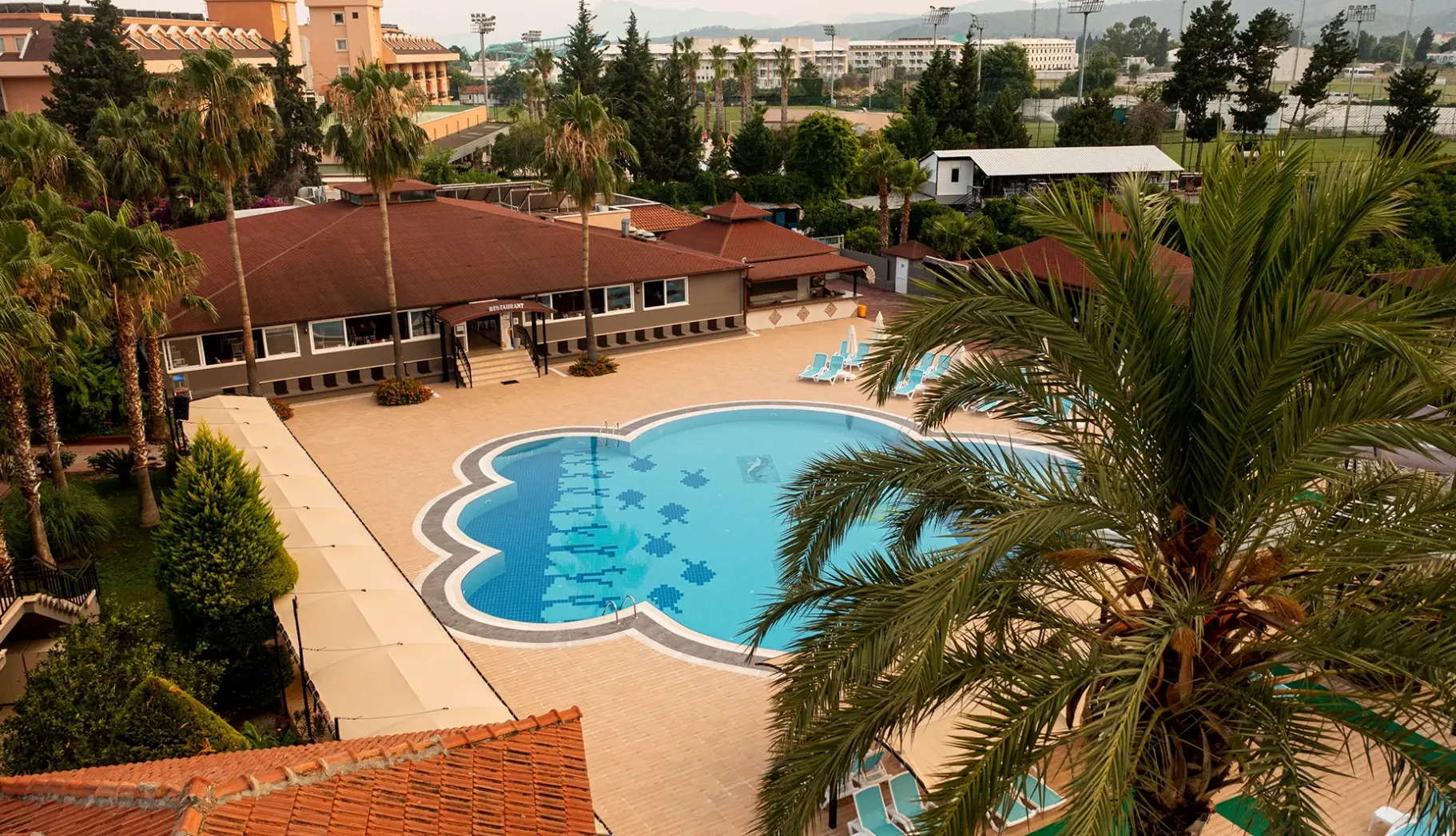 Basen w hotelu Mir’Amor Garden Resort