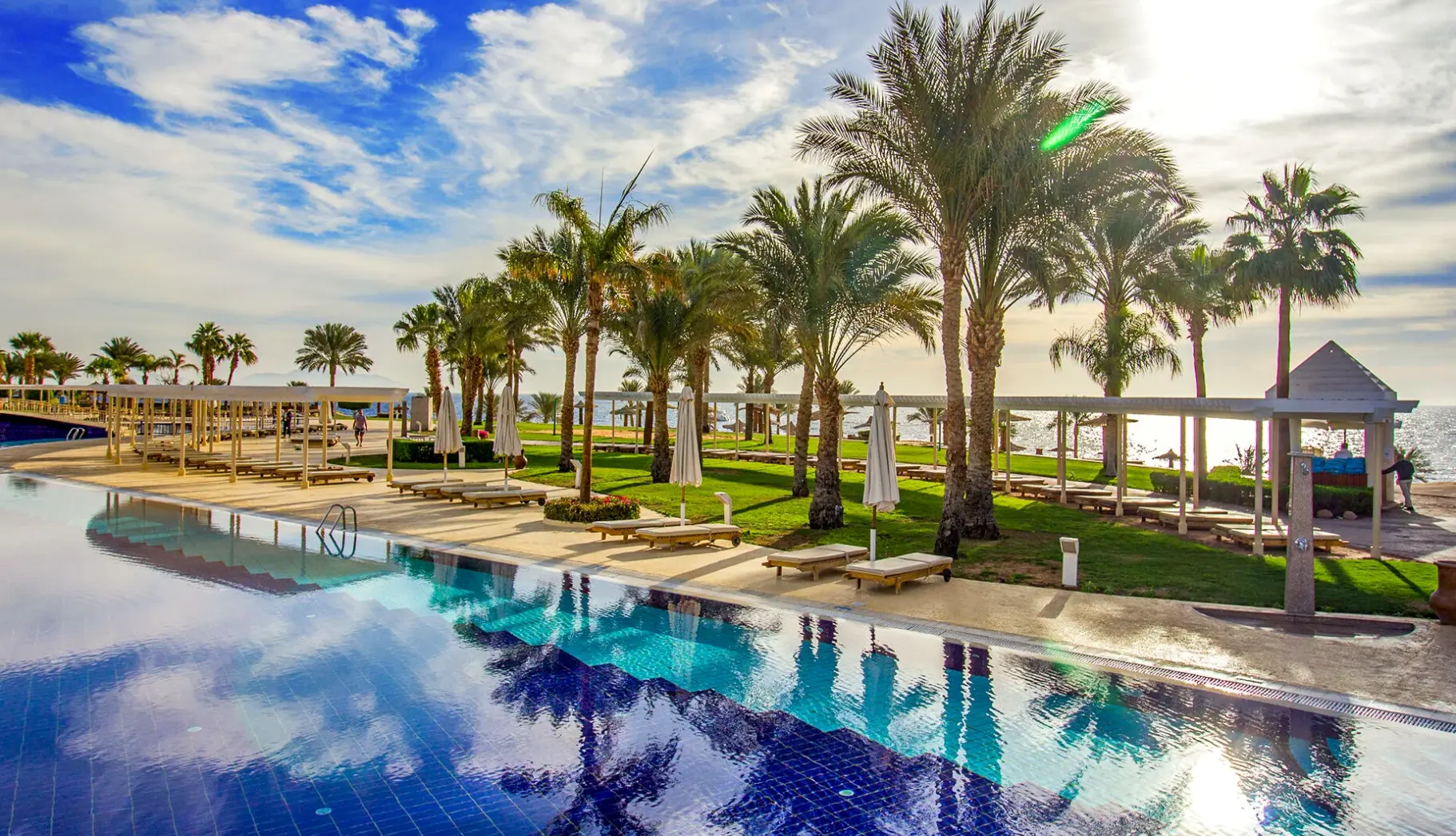 Basen w hotelu Monte Carlo Sharm El Sheikh Resort