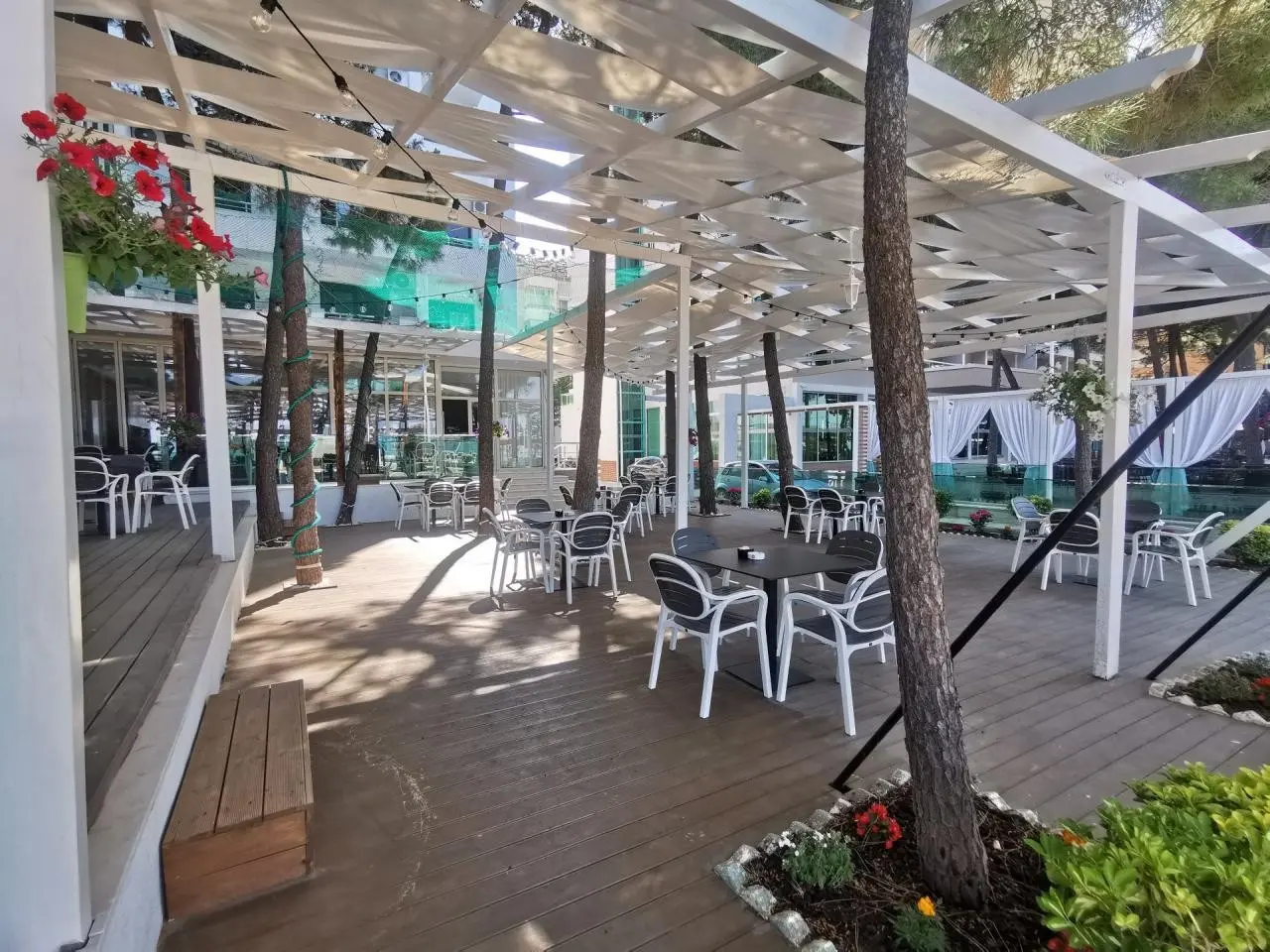 New Akileda — NEW AKILEDA HOTEL