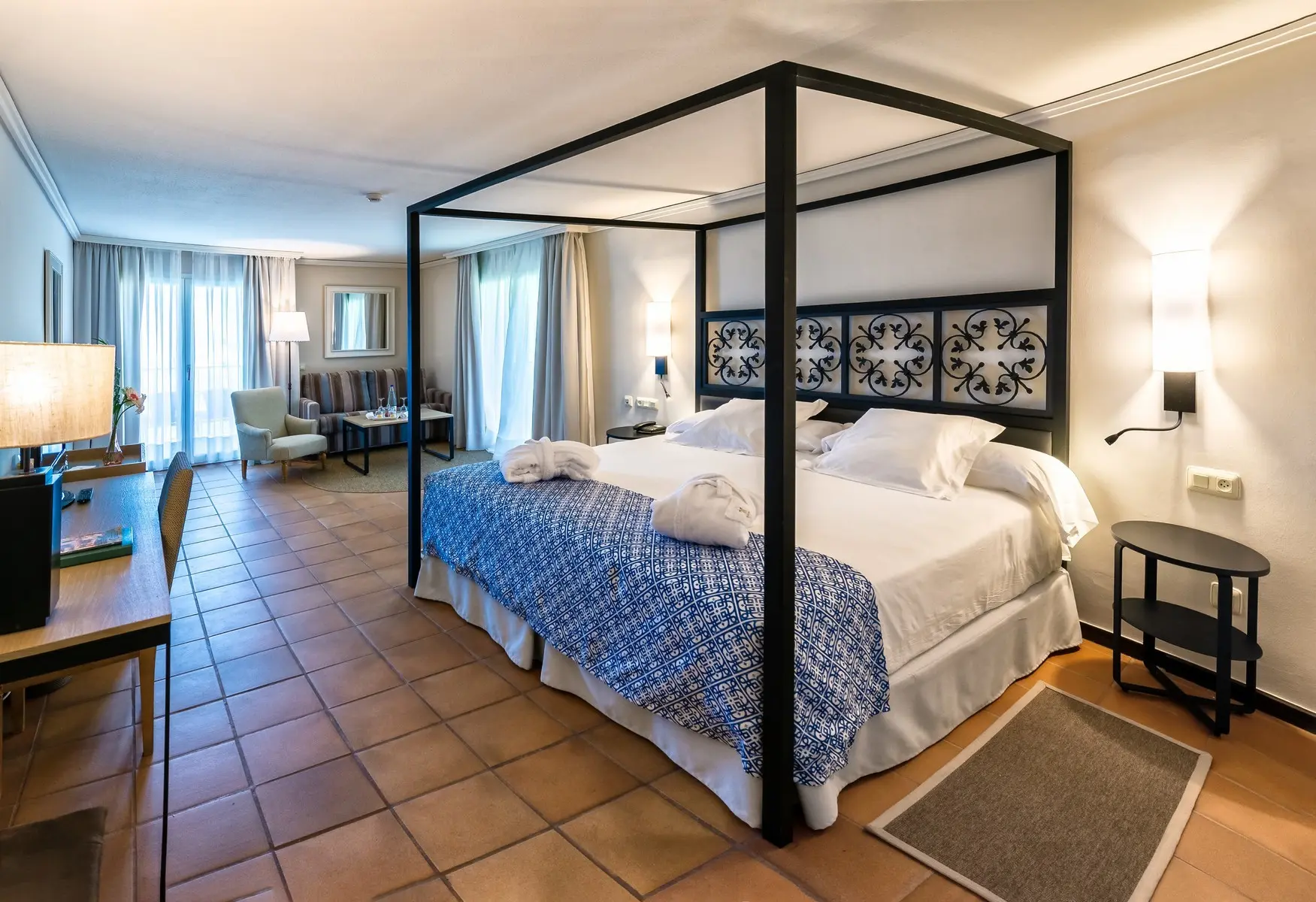 Parador de Granada — PARADOR DE MALAGA GIBRALFARO