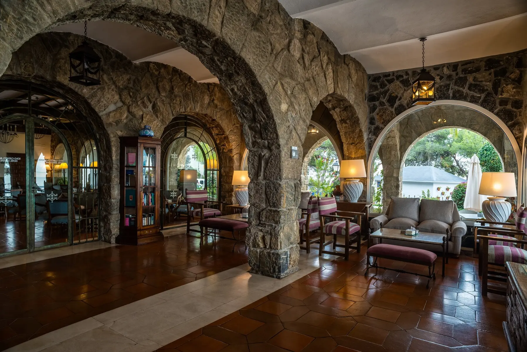 Parador de Granada — PARADOR DE MALAGA GIBRALFARO