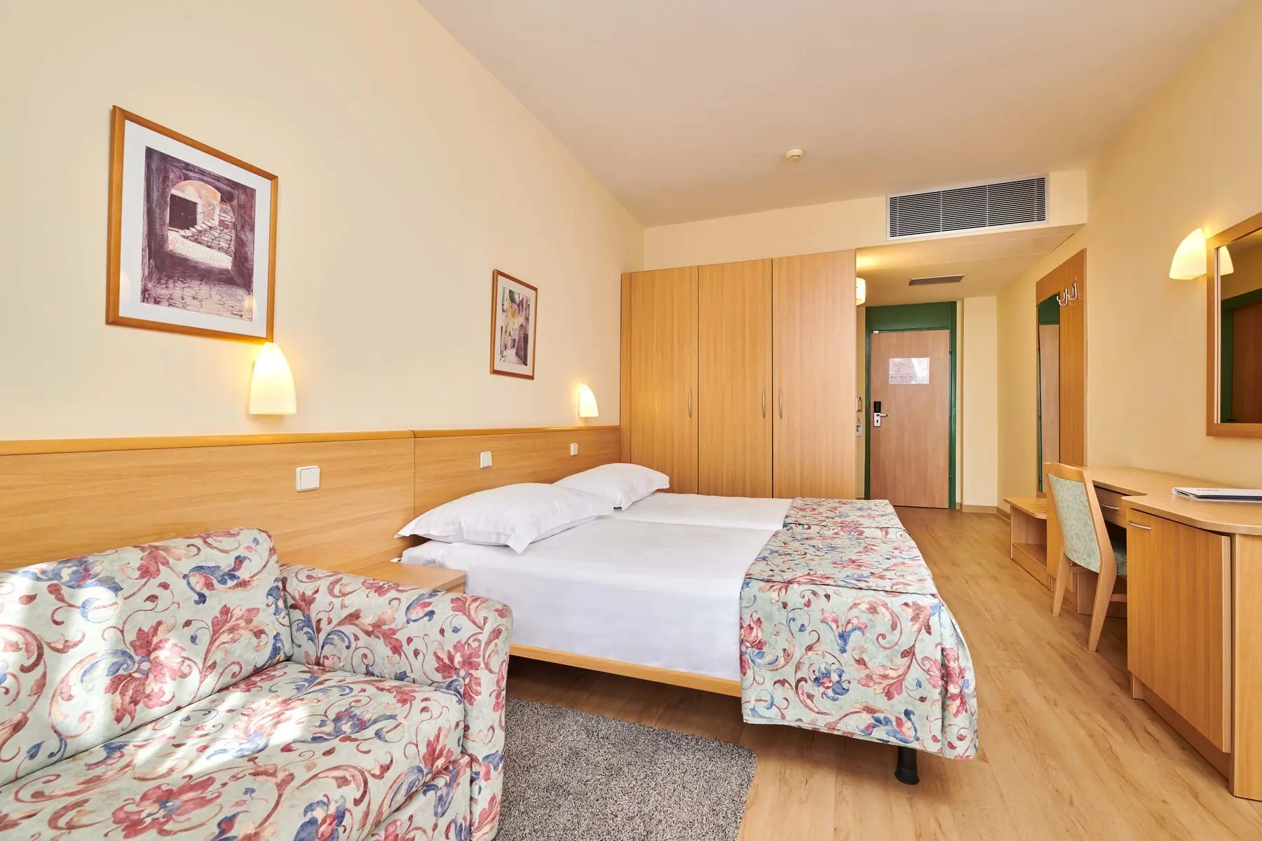 Park Plava Laguna — AURORA PLAVA LAGUNA