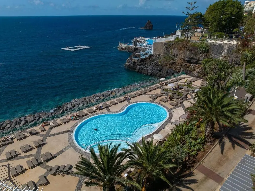 Basen w hotelu Pestana Porto - A Brasileira