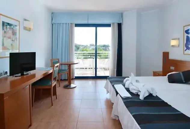 Pokój w hotelu Ponient Piramide Salou by PortAventura World