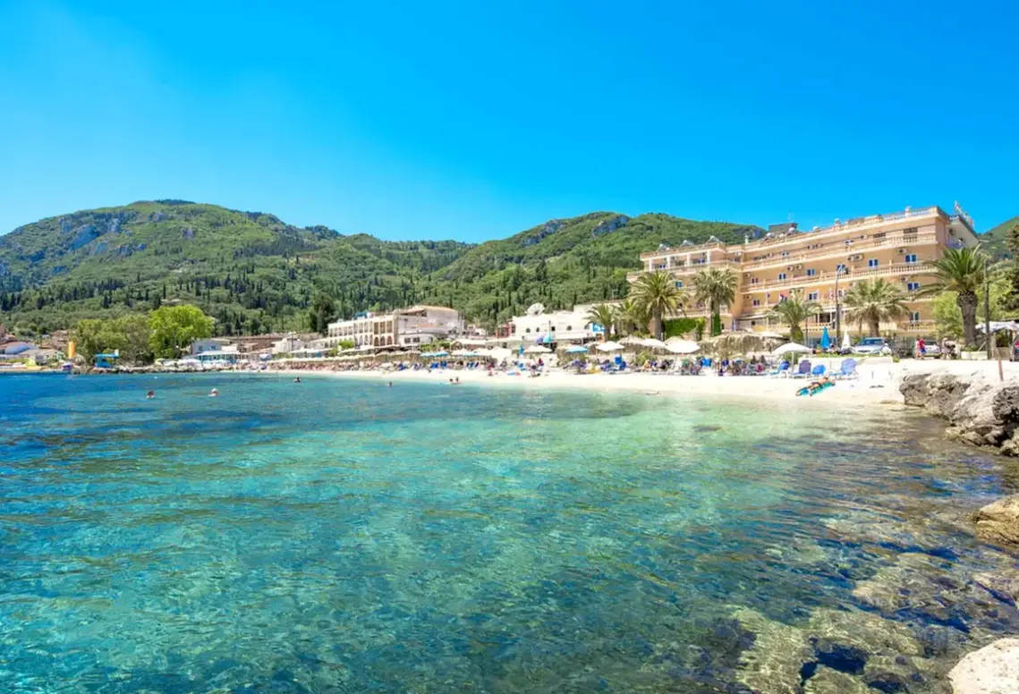 Plaża przy hotelu Potamaki Beach