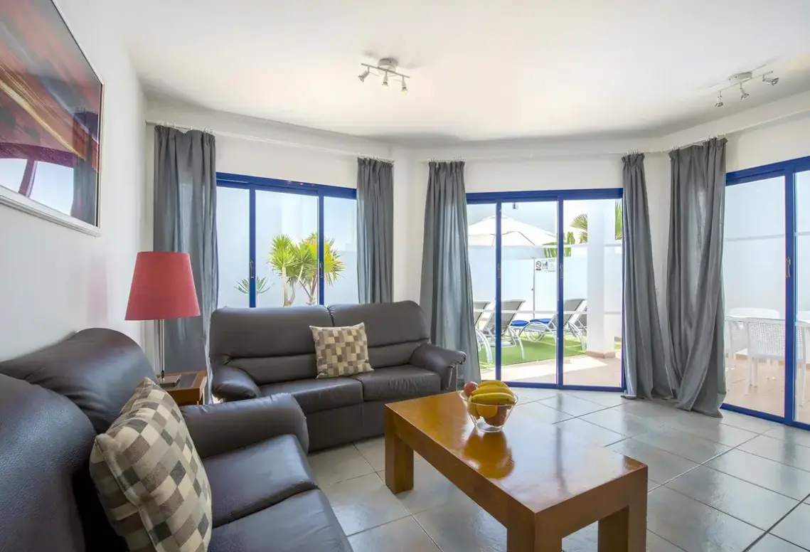 Pokój w hotelu Puerto Rubicon Villas