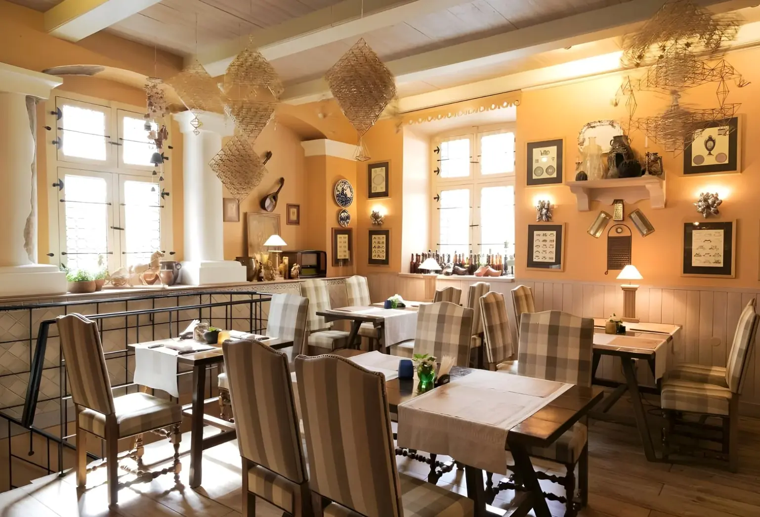 Restauracja i jedzenie w hotelu Relais & Chateaux Stikliai Hotel