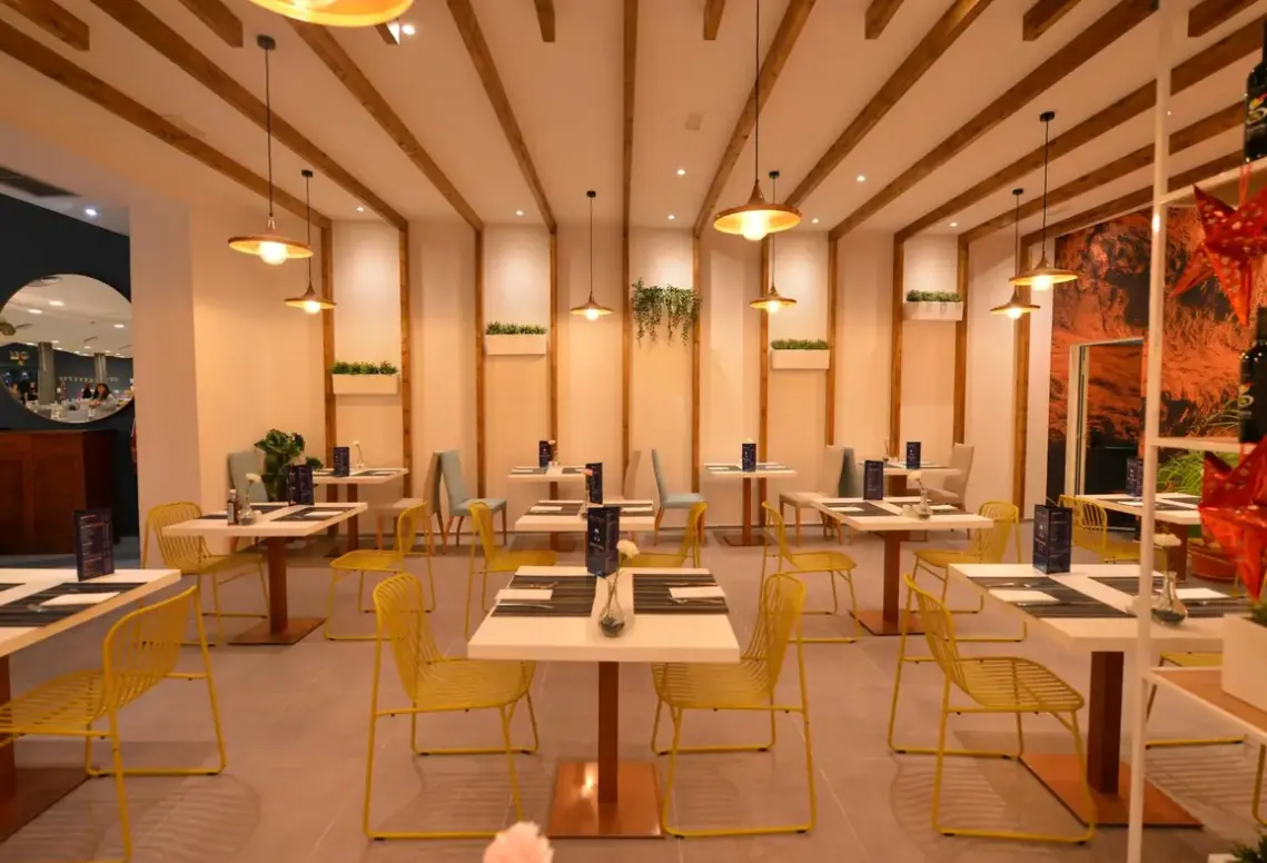 Restauracja i jedzenie w hotelu Relaxia Lanzasur Club