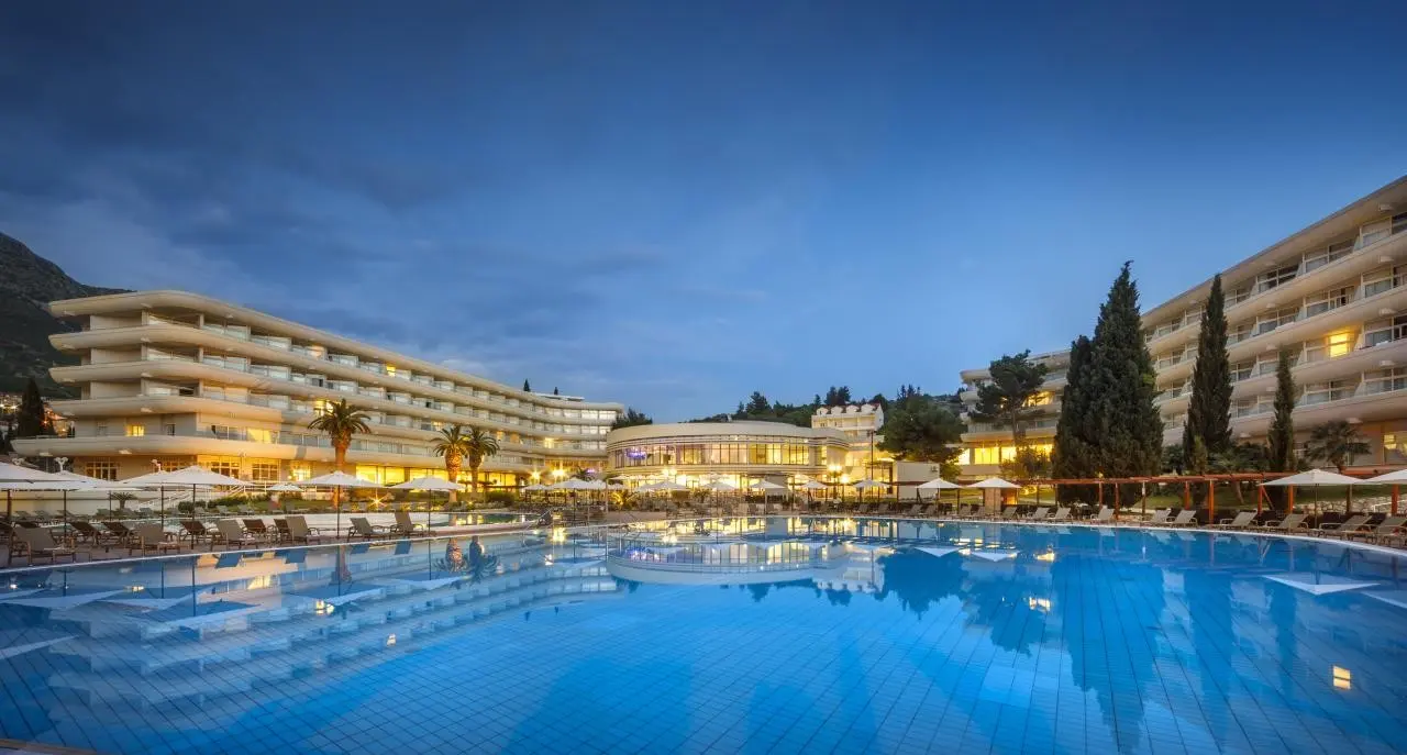 Basen w hotelu Remisens Hotel Albatros