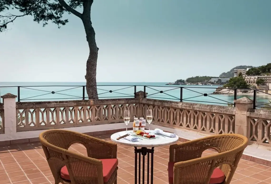 Widok z hotelu Secrets Mallorca Villamil Resort & Spa