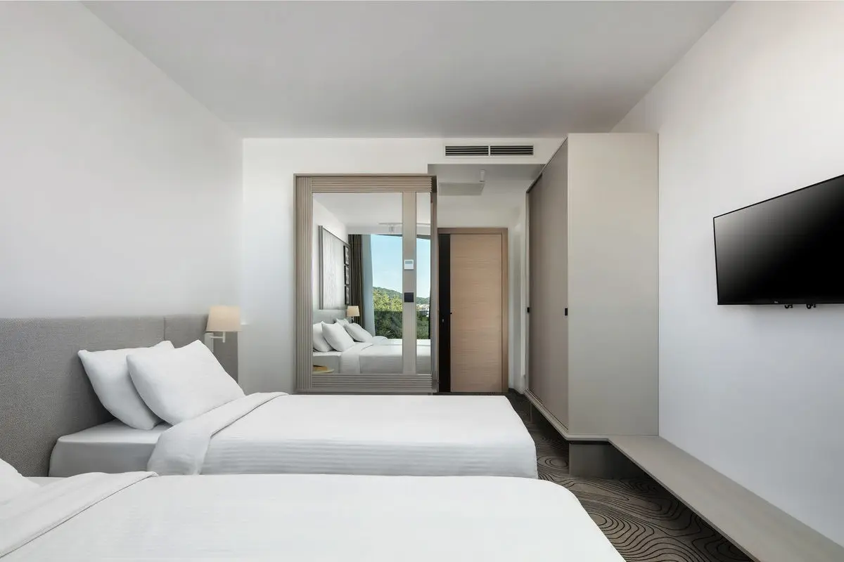 SeeSea — SEESEA HOTEL