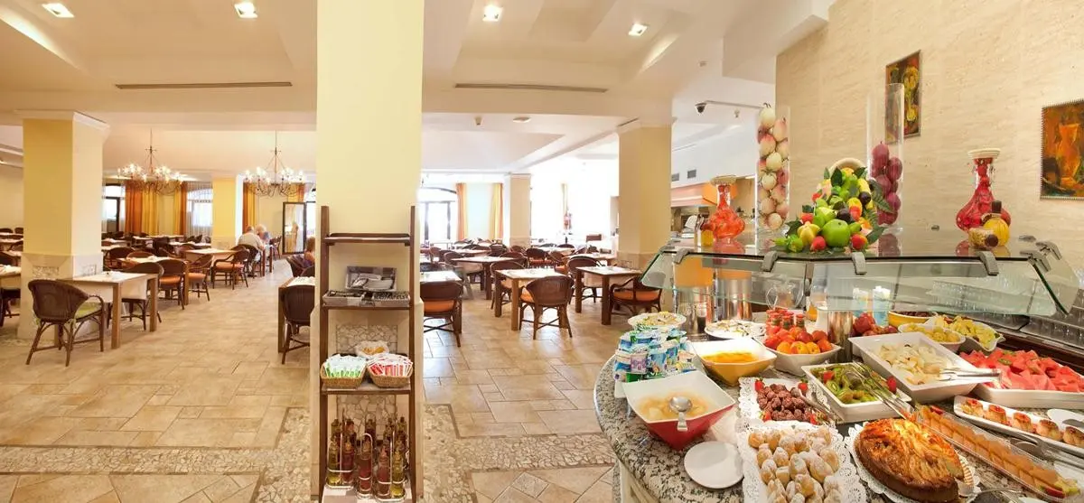 SH Villa Gadea — SH VILLA GADEA