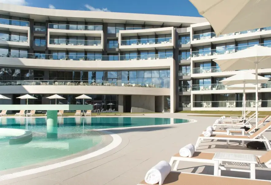 Basen w hotelu Sheraton Dubrovnik Riviera