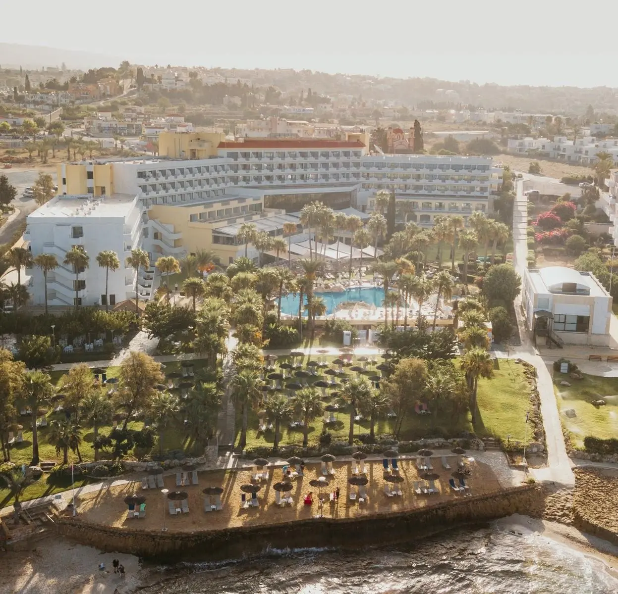 St. George Spa & Beach Resort — ST. GEORGE HOTEL AND SPA RESORT