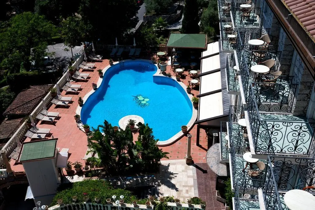 Taormina Park Hotel — TAORMINA PARK
