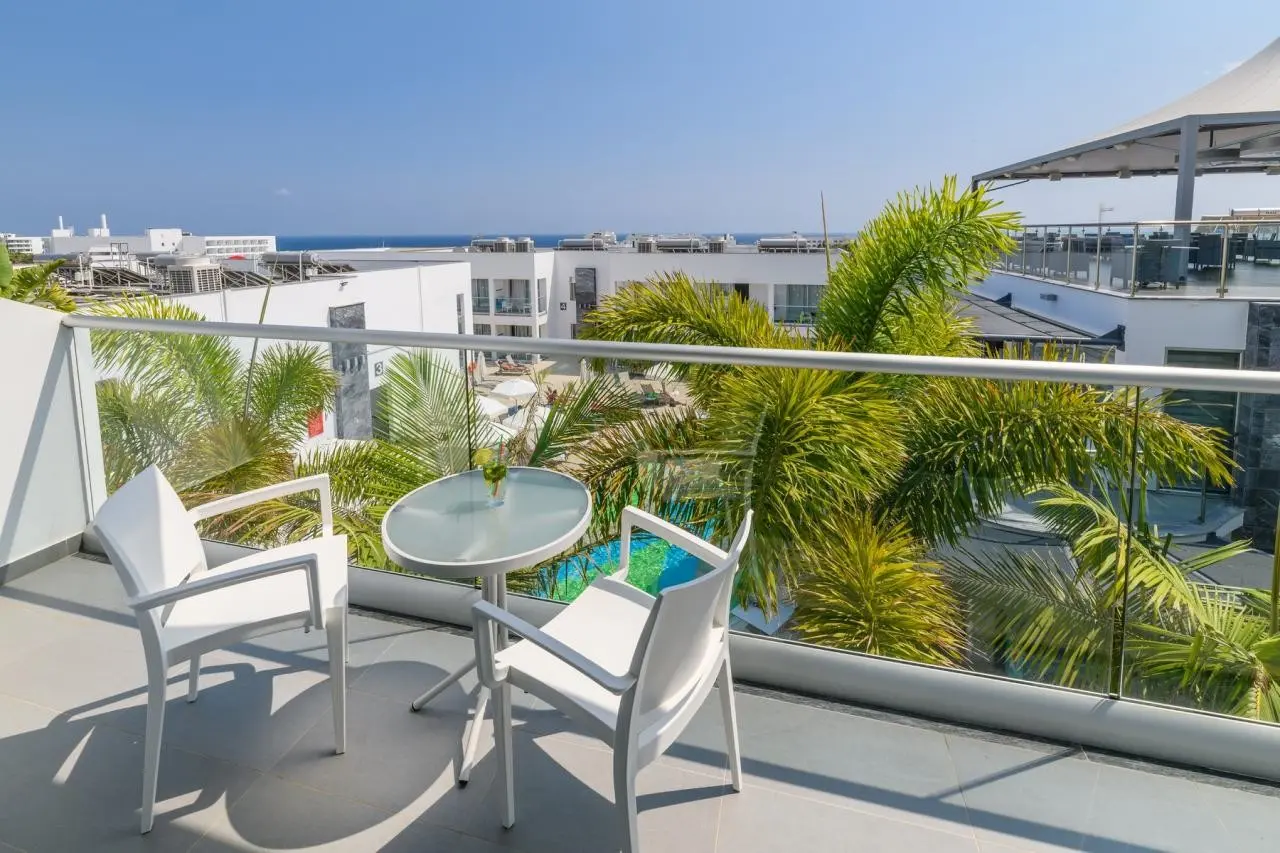 Widok z hotelu Tasia Maris Oasis