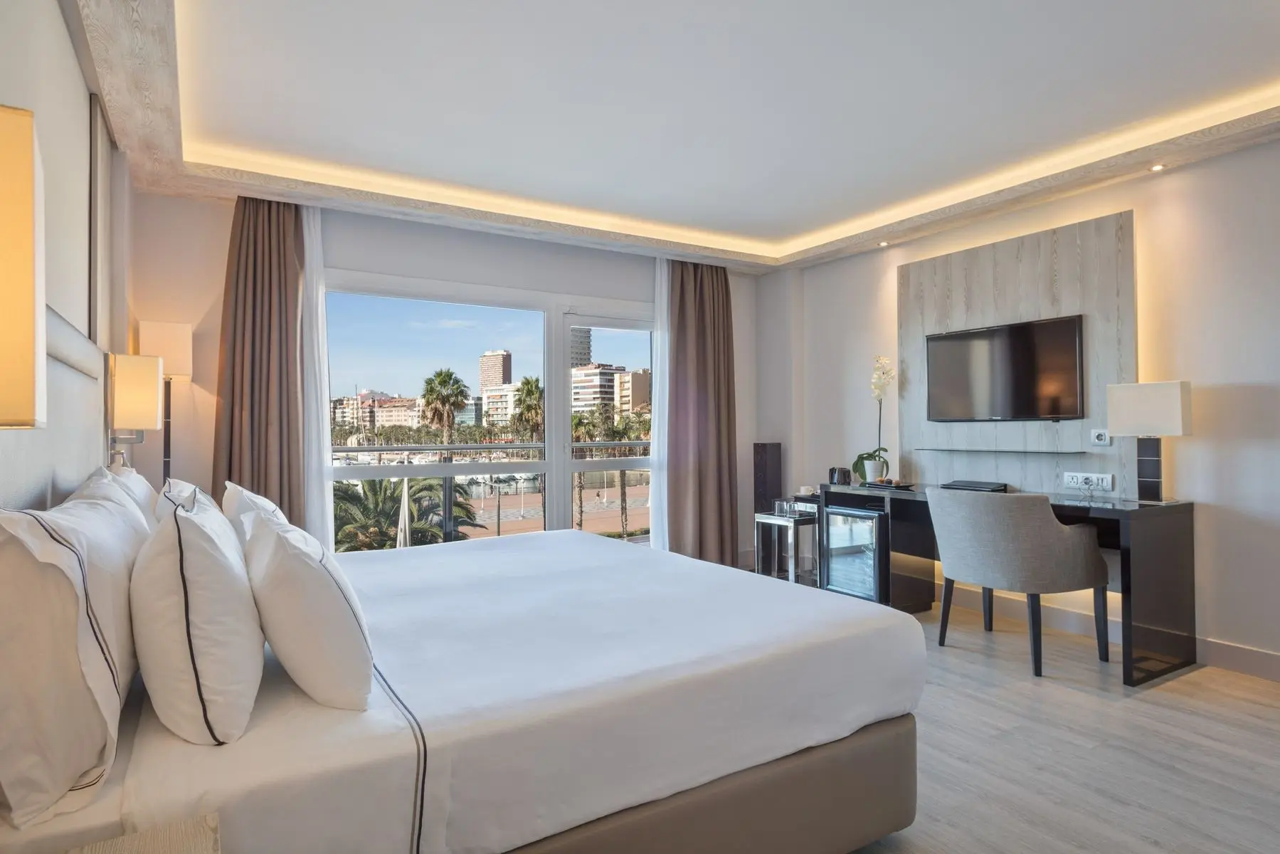 The Level at Meliá Alicante — THE LEVEL AT MELIA ALICANTE (ADULTS ONLY)