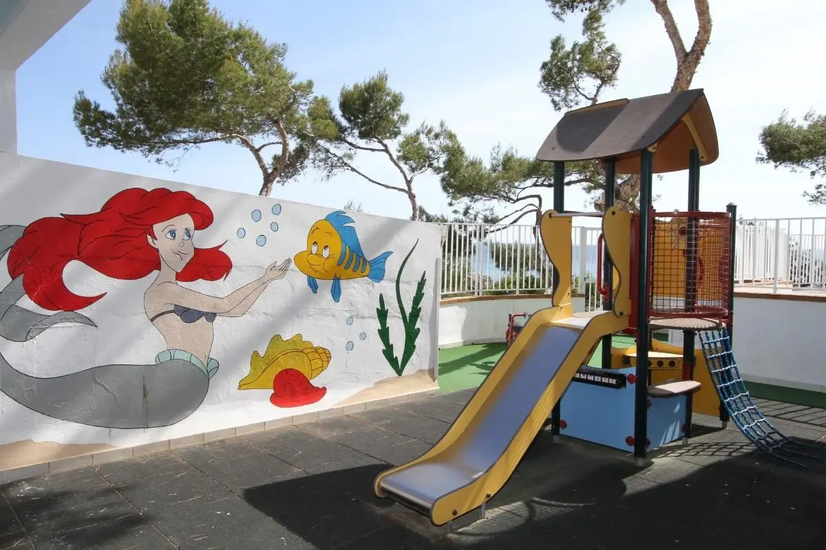 Atrakcje dla dzieci w hotelu Universal Hotel Lido Park & Spa