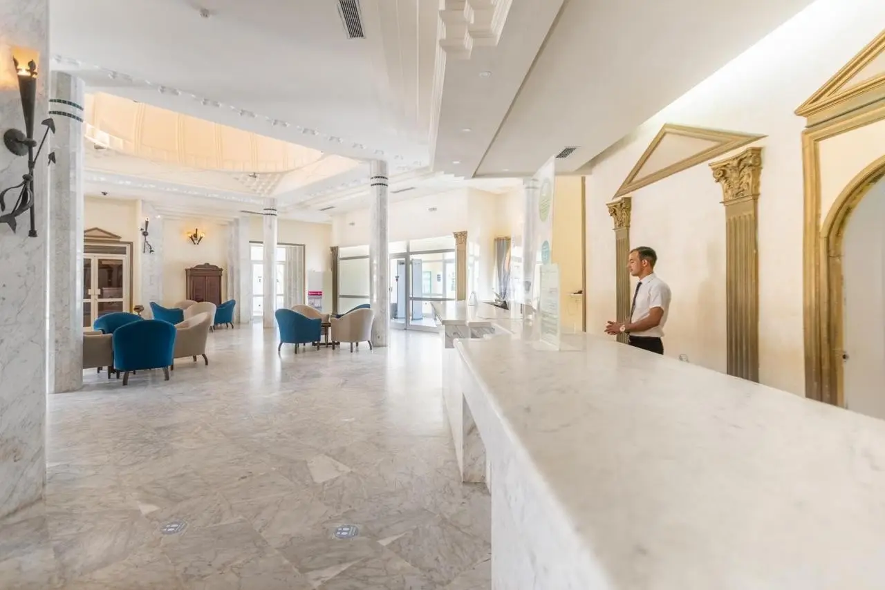 Venice Beach — VENICE BEACH