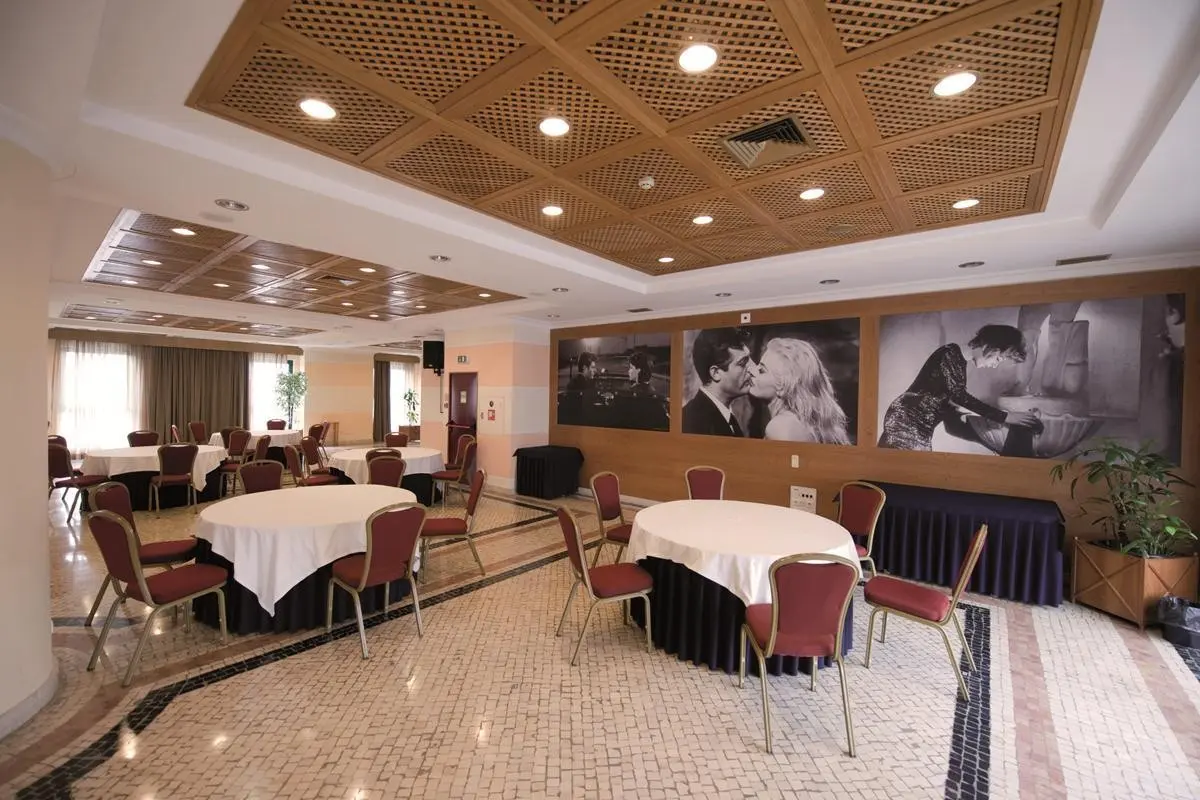 Vila Galé Porto — VILA GALE PORTO