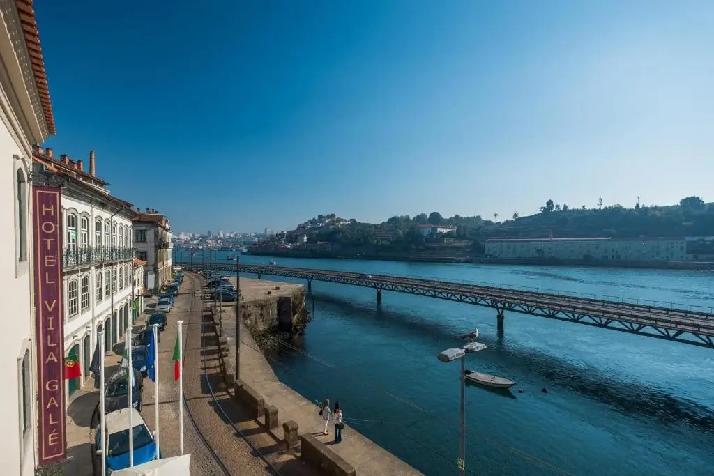 Widok z hotelu Vila Galé Porto Ribeira