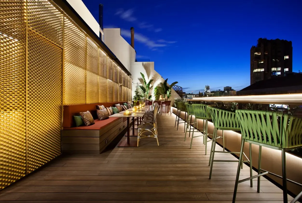 Restauracja i jedzenie w hotelu Vincci Gala Barcelona